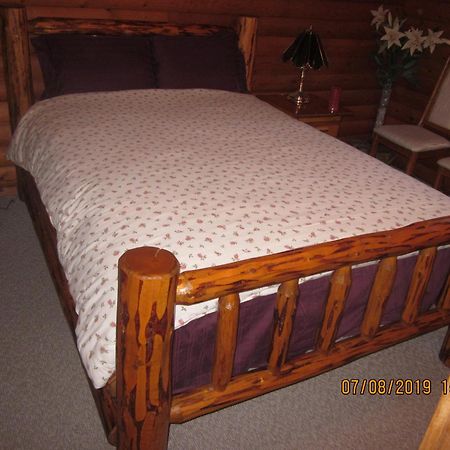 Kamloops Log Home Bed And Breakfast Luaran gambar